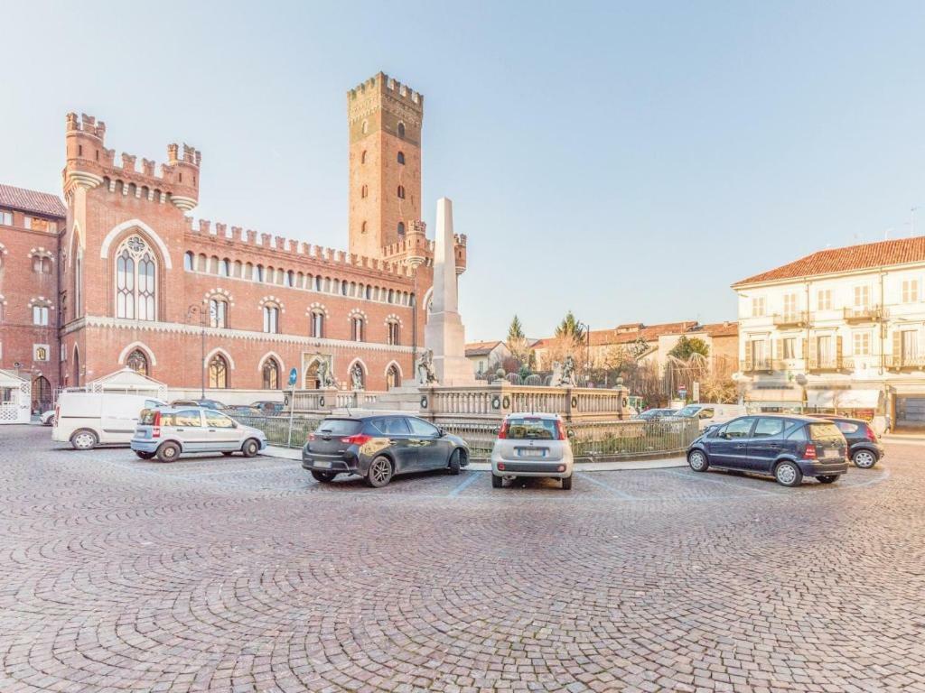 Location Turistic Monolocale Nel Parco Del Santuario Apartment Asti Exterior photo
