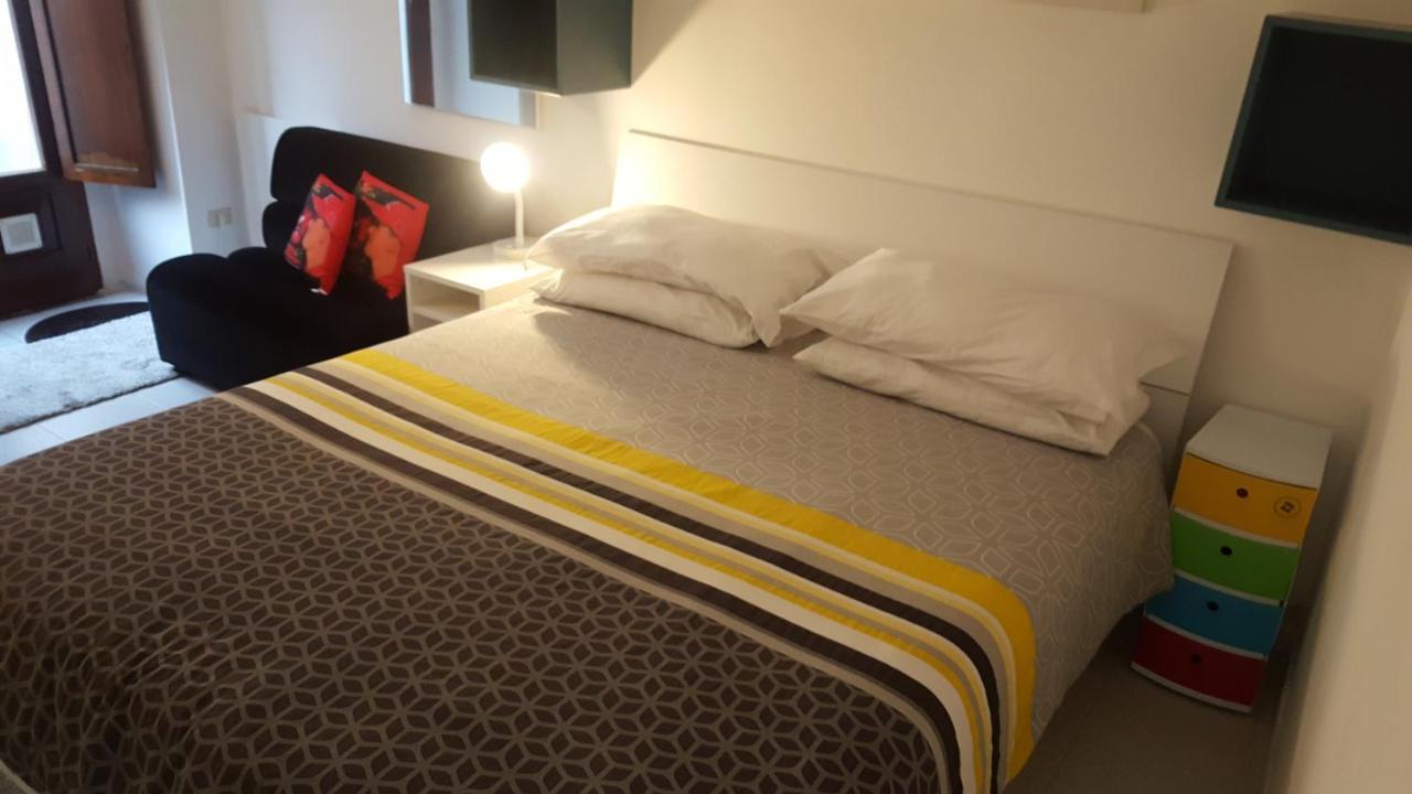 Location Turistic Monolocale Nel Parco Del Santuario Apartment Asti Exterior photo
